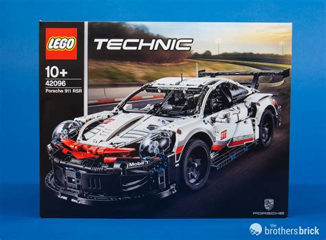 2019's LEGO Technic 42096 Porsche 911 RSR is 1,500 pieces of lean ...