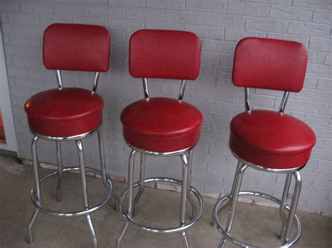 20++ Old Fashioned Bar Stools - HOMYHOMEE