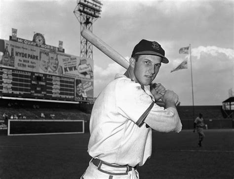 Video: Longtime broadcaster shares Stan Musial Hall of Fame anecdotes