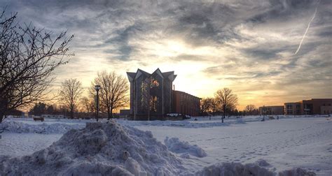 Macbeth “storms” into Valparaiso | Shakespeare at Notre Dame