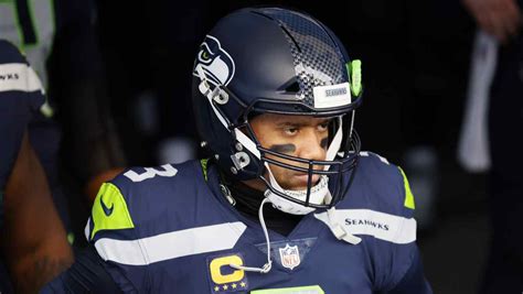 Seahawks Expected to Add Throwback Jerseys & Uniforms: Report