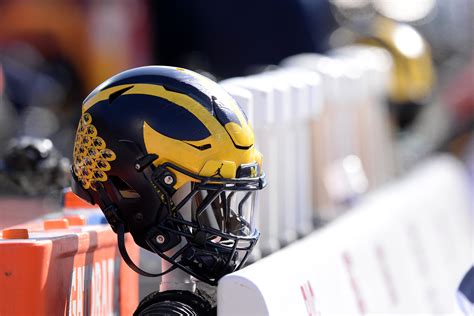 Michigan football announces 5 team captains for 2022 season