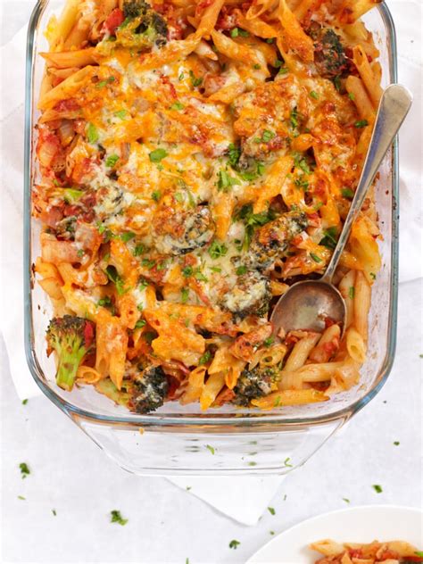 Healthy Tuna Pasta Bake Recipe with Cheesy Topping