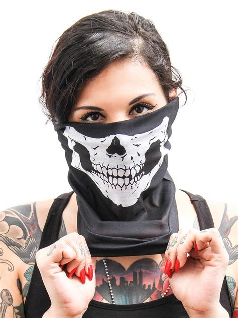 Skull Seamless Bandana (Black) | Bandana girl, Tattoo clothing, Punk ...