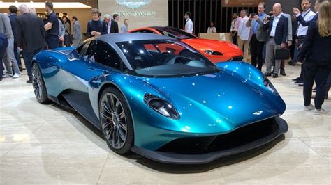 Aston Martin Vanquish Vision Concept Has Ferrari and McLaren in Its Sights