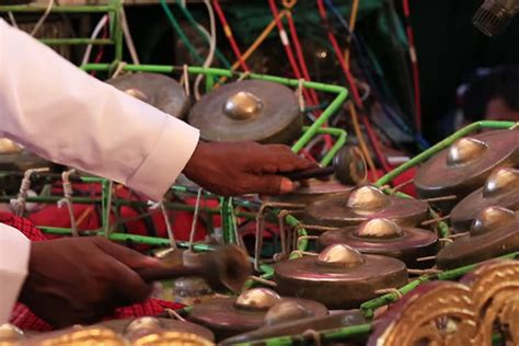 Myanmar Musical Instruments - Top 5+ Traditional Instruments of Myanmar