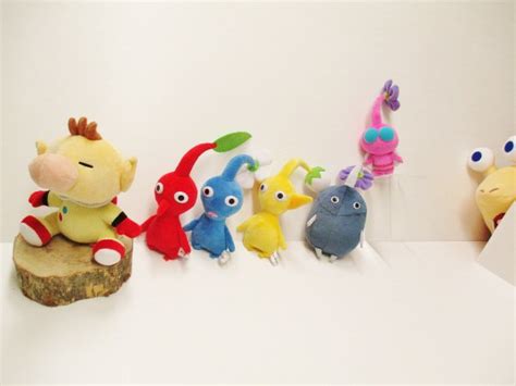 Adorable Pikmin Plushies Coming To Japan Next Year – NintendoSoup