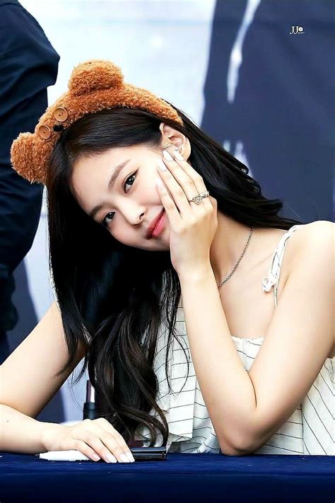 Blackpink Jennie Cute Wallpapers - Asian Celebrity Profile