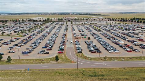 Colorado Springs Airport bringing back holiday parking discounts ...