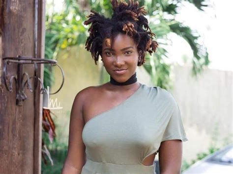 Ebony Reigns: Ghanaian singer who became a dancehall star before her ...