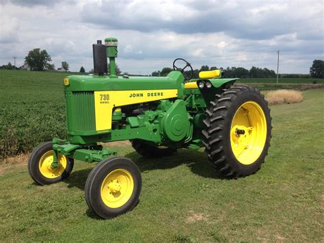 1960 John Deere 730 Diesel - Think Pink - Antique Tractor Blog