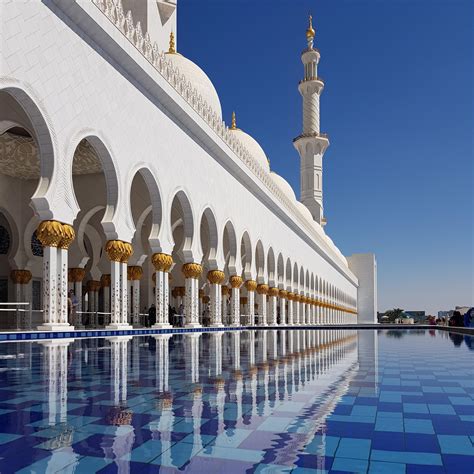 Sheikh Zayed Grand Mosque in Abu Dhabi, february 2019 : r/travel