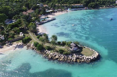 Blue Waters Hotel, Antigua | Your Travel