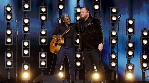 Tracy Chapman and Luke Combs Gave America a Rare Gift: Harmony - The ...