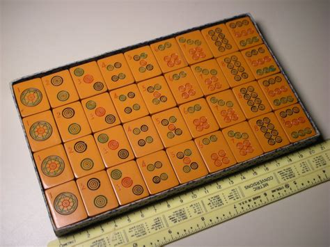 MJ02 - Vintage Chinese Mahjong Bakelite 36 Tiles Set - Group B