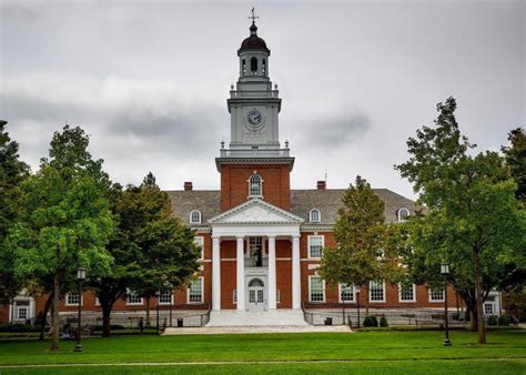 Best colleges in Baltimore | Stacker