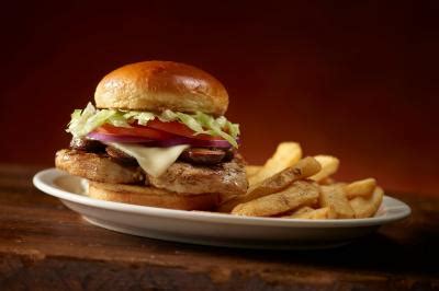 Burgers & Sandwiches | Texas Roadhouse