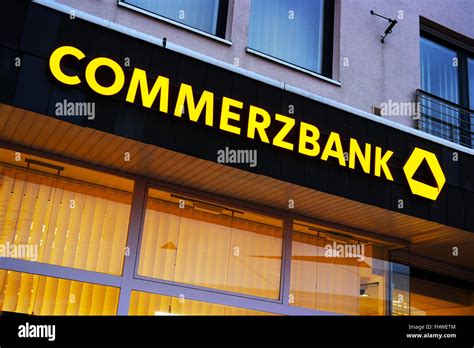 Commerzbank New Logo - Commerzbank Logo Symbol History Png 3840 2160 / Commerzbank is nearing a ...