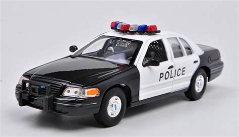 1/24 Welly Ford Crown Victoria US Police Car Diecast Car Model ...