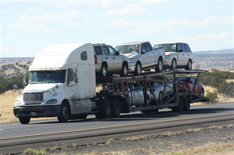 Freightliner semi truck with 6 car carrier trailer | Car carrier, Freightliner, Semi trucks