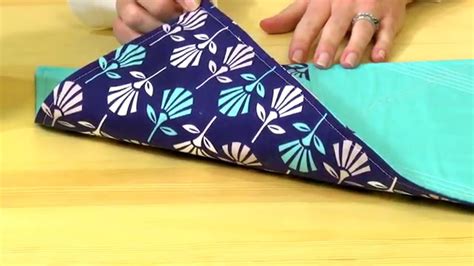 Easy 10 Minute Sewing Project- How To Sew Reversible Placemats - Free Printable Placemat ...