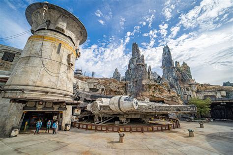 Promotional Efforts for Star Wars: Galaxy's Edge Increasing This Week on ABC, ESPN, Freeform ...