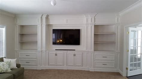 Custom Entertainment Center Built Ins - YouTube