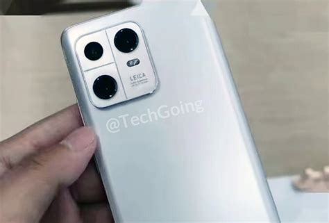 Xiaomi 13 Pro design leaks with three rear-facing cameras, Leica branding and a bright silver ...