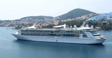 Royal Caribbean · Grandeur Of The Seas · Ship Overview and Itineraries ...