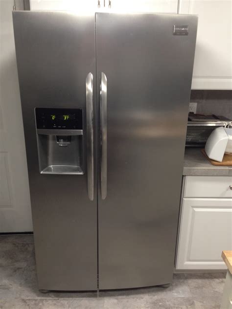 Top 811 Complaints and Reviews about Frigidaire Refrigerators