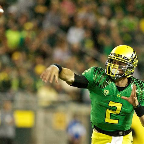 Report: Oregon Quarterback Bryan Bennett to Transfer | News, Scores ...