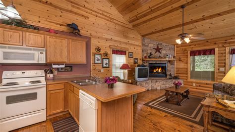 One Bedroom Cabin | Westgate Branson Woods Resort in Branson Missouri | Westgate Resorts