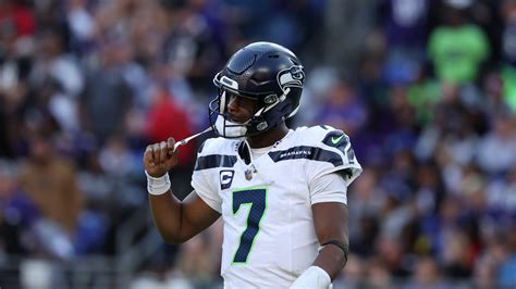 Seahawks Don’t Make the Cut in Midseason Report Card - Heavy.com