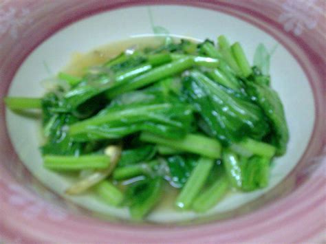 :: DaPuR ChUgiE ::: Sayur Sawi Goreng