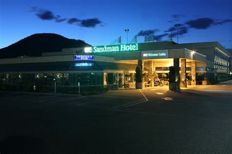 Hotel in Penticton | Sandman Hotel Penticton - TiCATi.com