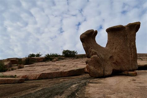 Rejuvenate Your Spirit With a 'Boulder Bathing' Trek at Enchanted Rock