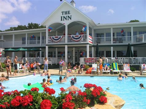 The Inn at Okoboji - CLOSED - Hotels - 3301 Lake Shore Dr, Okoboji, IA ...