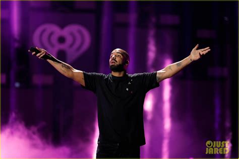 Drake Teases Plans to Tour In 2023 After Shows Were Postponed: Photo 4873509 | Drake Photos ...