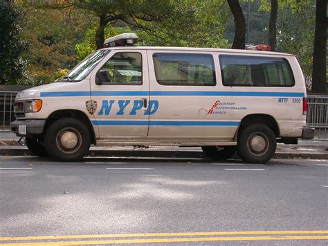 NYPD Van - a photo on Flickriver