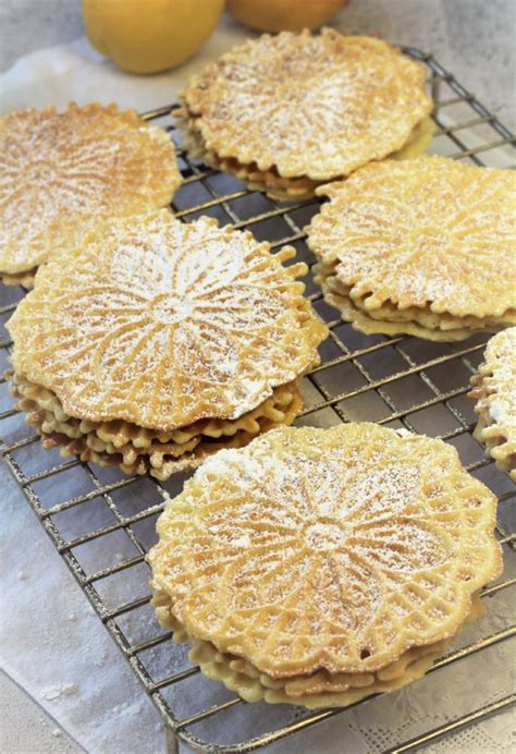 Italian Pizzelle Cookies - Mangia Bedda