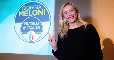 Italy-First Politician Giorgia Meloni Turns to Social Media - Bloomberg