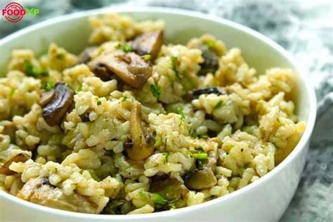 Perfect Gordon Ramsay Mushroom Risotto Recipe - TheFoodXP