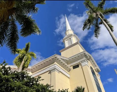 First Baptist Church of Fort Lauderdale implodes over challenge to pastor