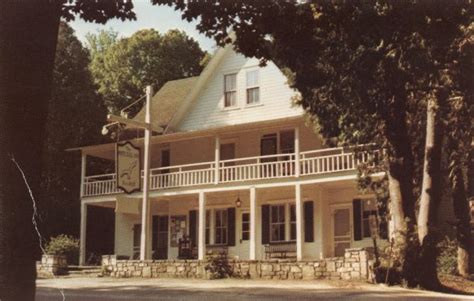 White Gull Inn | Postcard | Wisconsin Historical Society