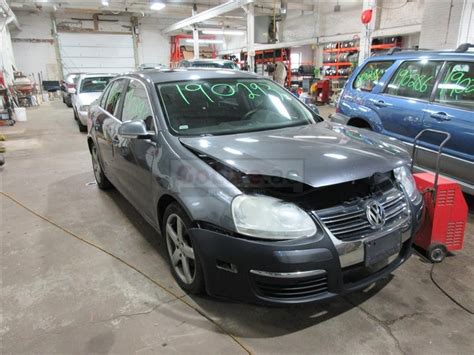 VOLKSWAGEN JETTA USED PARTS DEALER (VOLKSWAGEN USED SPARE PARTS DEALER) – UAE Classifieds