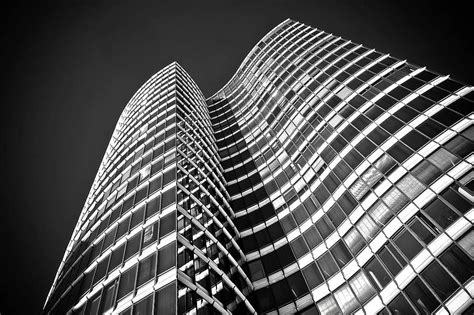 glass building, skyline, glass, building, business, tower, exterior, architecture, modern | Pikist
