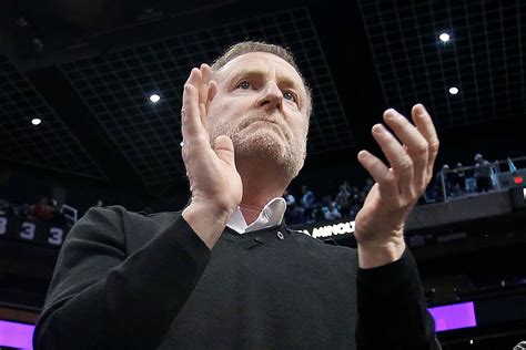 Why was Phoenix Suns' owner, Robert Sarver suspended and charged $10m by the NBA? | Marca