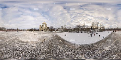 360° view of Kronstadt. Monument to Admiral Makarov - Alamy