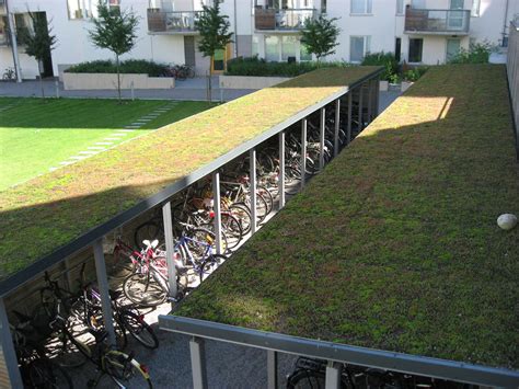 Hammarby Sjöstad, Stockholm, Sweden 409 | Green roof over bi… | Flickr