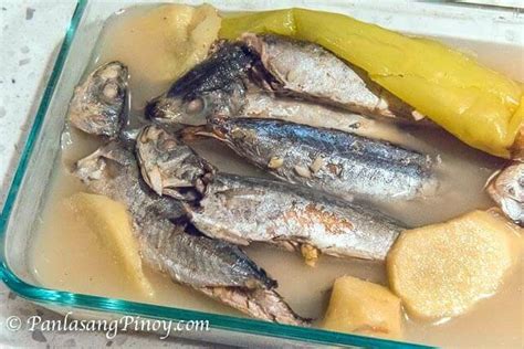 The Simplest Paksiw na Galunggong Recipe - Panlasang Pinoy